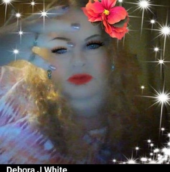debora_white